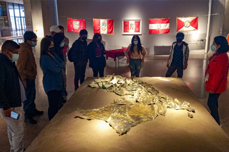 Exposición “En busca de algo perdido. Perú… un sueño” del MUNA