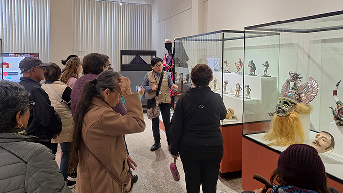 ADULTOS MAYORES MUSEO NACIONAL DE LA CULTURA PERUANA