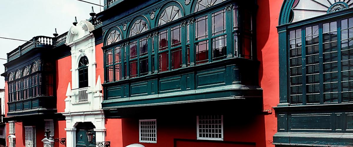 Museo de Artes y Tradiciones Populares del Instituto Riva-Agüero de la Pontificia Universidad Católica del Perú