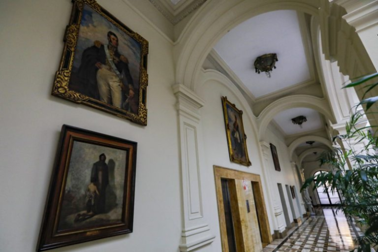 Pinacoteca Municipal "Ignacio Merino"
